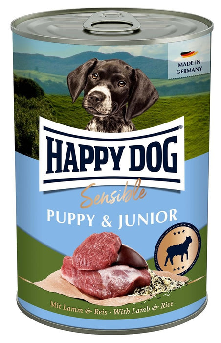 Happy Dog Sensible Puppy & Junior Lamb & Rice våtfoder med 90 % animaliskt protein från lamm. Glutenfritt, utan tillsatt socker, och perfekt för valpar och unghundar med känslig matsmältning.