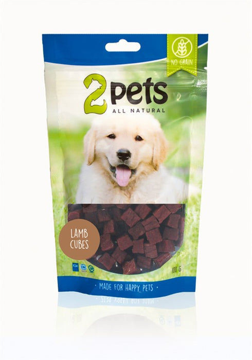 2Pets Dog Treats Lamb – hundgodis med hög kötthalt (89,8 % lamm), låg fetthalt (8 %) och naturliga ingredienser. Certifierat enligt EU och FDA, tryggt och välsmakande för din hund.