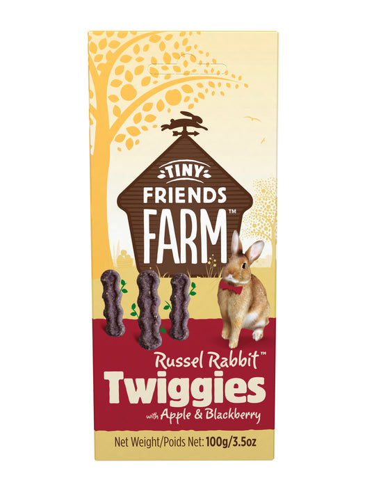 Tiny Friends Farm Twiggies – smakfulla gnagpinnar med äpple och björnbär för kaniner. Knottrig form som främjar naturligt gnagande.