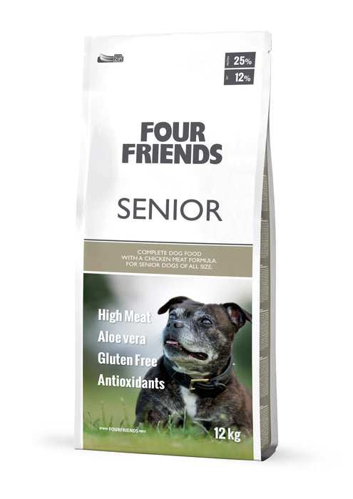 FourFriends Senior – hundfoder för äldre hundar med lägre energibehov, berikat med näringsämnen som stödjer vitalitet och hälsa.